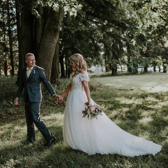 Meet your Posher, Beky - Picture 1 of 1